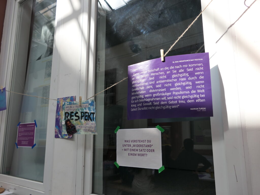 P1023232